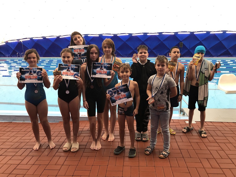 7.11.25-Plave-cele-Cesko