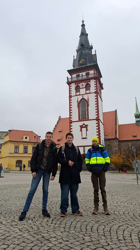 20251107_083404_1_11zon