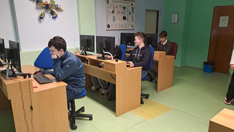 20251125_100926_4_11zon