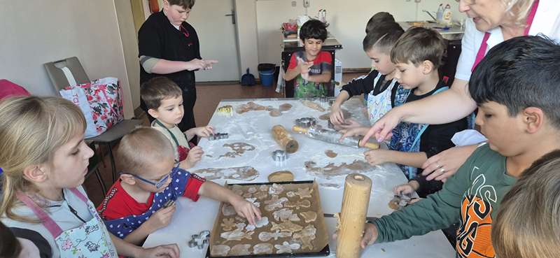 20251212_084556_2_11zon